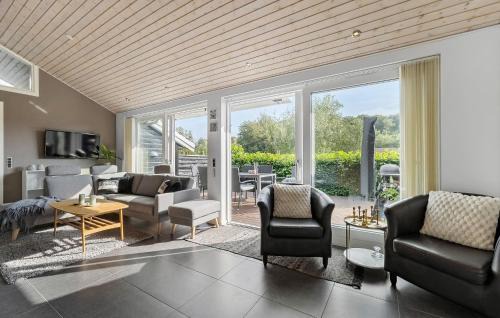 Frolunde House | 3 Bedroom Amazing Home In Slagelse