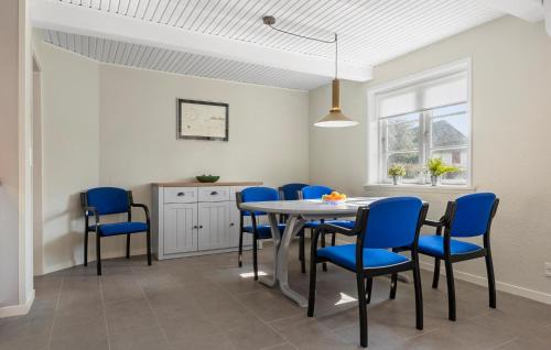 Helberskov Strand House | 3 Bedroom Amazing Home In Hadsund