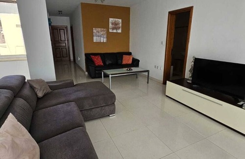Madliena Apartment | 3-Bedroom Apartment with Front Sea View, 200 sqm