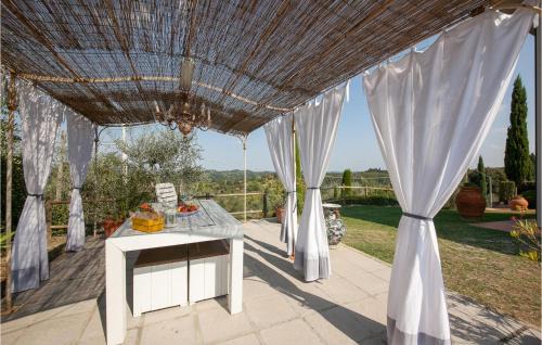 Montopoli in Val d'Arno Apartment | 3 Bedroom Awesome Apartment In Marti Pi