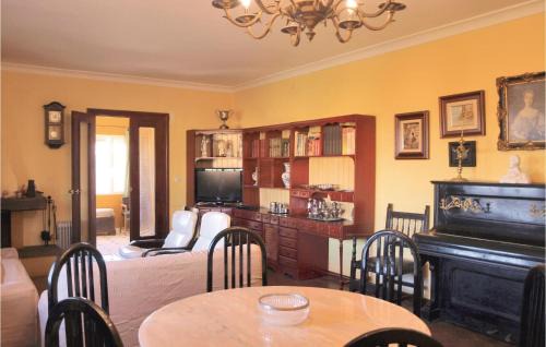 Hornachuelos House | 3 Bedroom Awesome Home In Hornachuelos