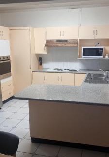 Shoal Bay Apartment | 3 Bedroom Bay Village - Shoal Bay Apartments