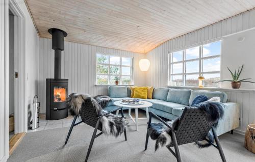Grena Strand House | 3 Bedroom Beach Front Home In Grenaa