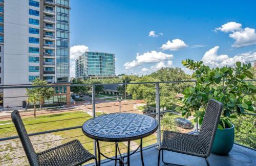 South Eola Apartment | 3 bedroom Corner Suite