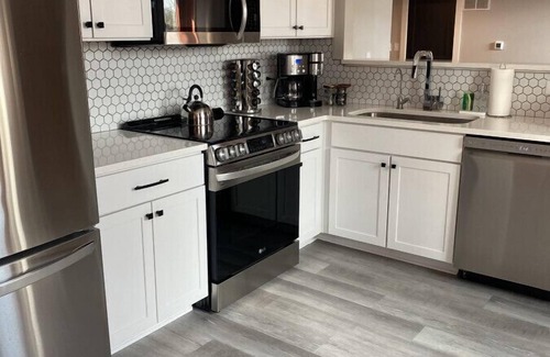 Jonesville Apartment | 3 Bedroom Downtown Elkin, Sleeps 8, Historic Renovated Building