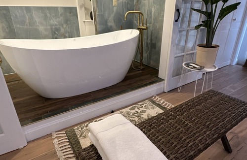 South Orange Villa | 3 Bedroom English Country Suite With Pool and Soaking Tub by NYC train.
