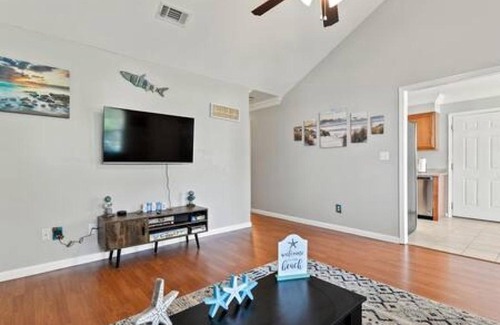 Pass Christian House | 3-bedroom home in the Mississippi Gulf Coast