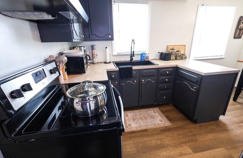 Canton House | 3 Bedroom Home