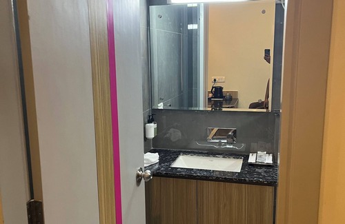 Sector 17 House | 3-bedroom house in awesome Gurugram with WiFi, AC