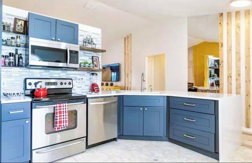 Sunridge Woods House | 3-bedroom house in cool Davenport with AC