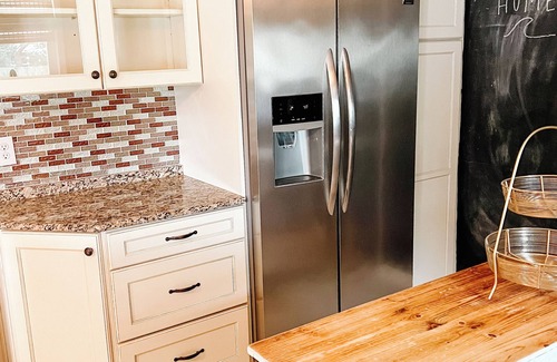 Northeast Virginia Beach House | 3-bedroom house in delightful Virginia Beach with WiFi, AC, fitness room
