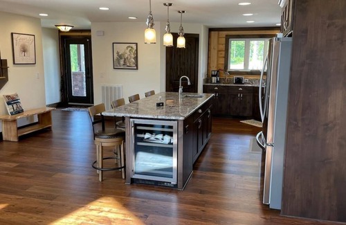 Granite Falls Cabin | 3-bedroom log cabin just steps from Lake Rhodhiss with private boat dock.