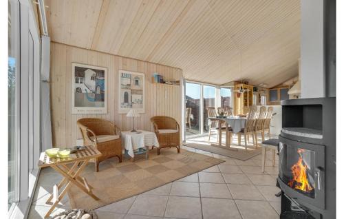 Lild Strand House | 3 Bedroom Lovely Home In Frøstrup