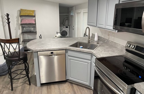Yemassee House | 3-bedroom mobile home in fabulous Yemassee with WiFi, AC.