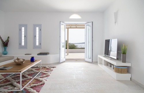 Santa Maria Villa | 3-Bedroom Sea View Villa 1 with Private Pool + extra Space |The SAND Collection