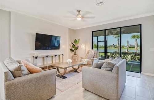 Biggar Apartment | 3 Bedroom Single family 428860 by Houzlet