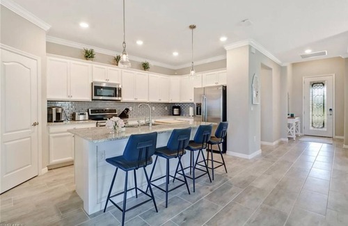 Biggar Apartment | 3 Bedroom Single family 428860 by Houzlet
