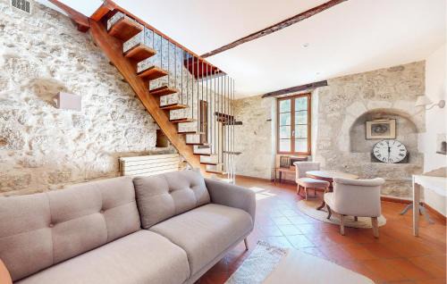 Prayssas House | 3 Bedroom Stunning Home In Prayssas