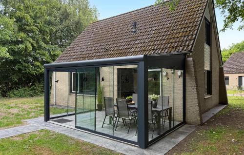 Hoeven House | 3 Bedroom Stunning Home In Hoeven