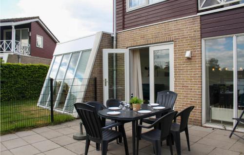 Vlagtwedde House | 3 Bedroom Stunning Home In Vlagtwedde
