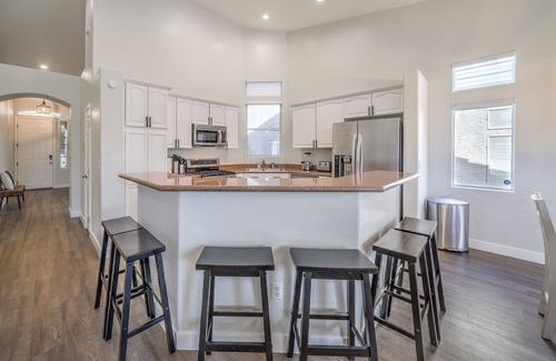 Rhodes Ranch House | 3-bedroom townhome in Las Vegas with home office and garage