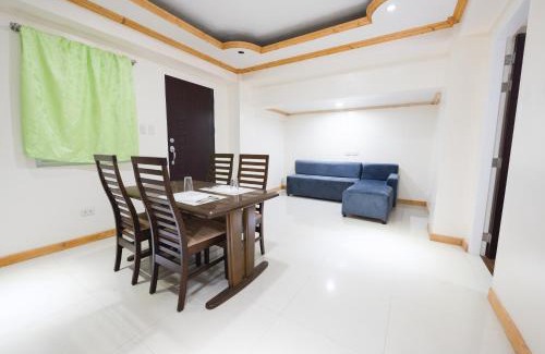 Baguio Apartment | 3 Bedroom Unit with Breakfast for 2pax