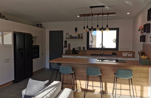 Cruzy Villa | 3 Bedroom Villa in CRUZY