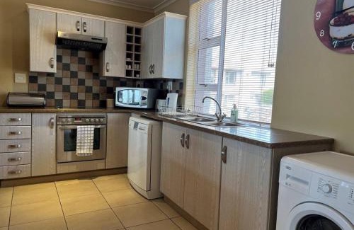 Mossel Bay Apartment | 3 Bedroom Villa in Pinnacle Point Estate
