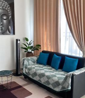 Batam Villa | 3 bedroom villa in the middle of golf course Nongsa,nuvasa Bay