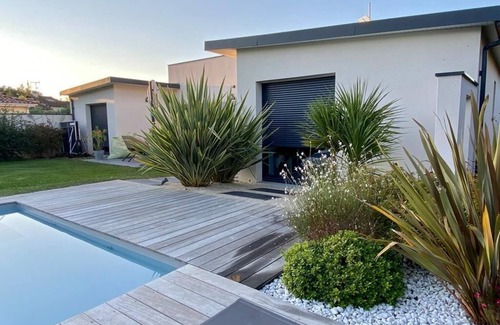 Pibrac House | 3-bedroom villa with heated pool ideal for families