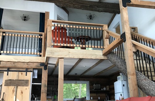 Muskoka Lakes Cottage | 3 bedroom waterfront cottage in the heart of Lake Muskoka