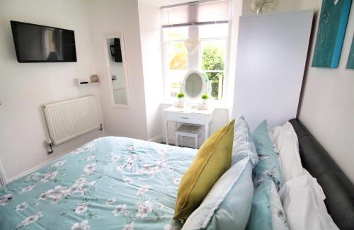 Norham House | 3 Bedrooms - 2 Bath Rooms - Dog Friendly - Beach