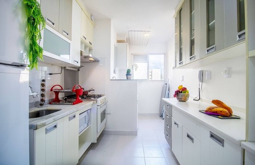 Raposo Tavares Apartment | 3 Bedrooms - Modern - Close to the Mall