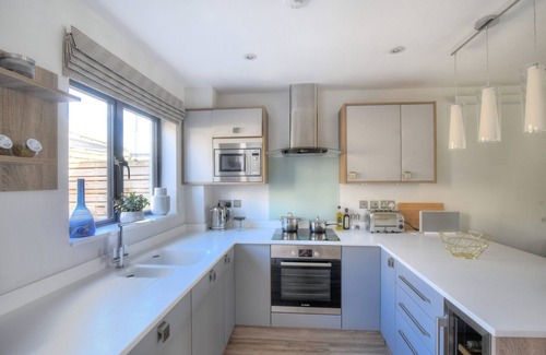Seaton House | 3 Grove Mews