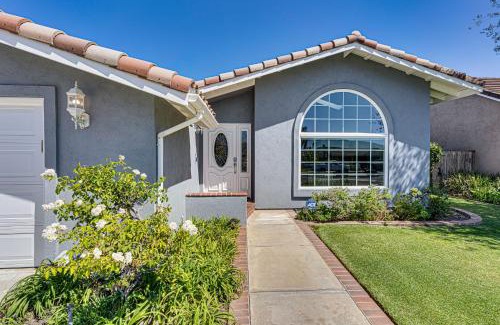 Huntington Beach House | 3 Mi to Huntington State Beach Home with Backyard!