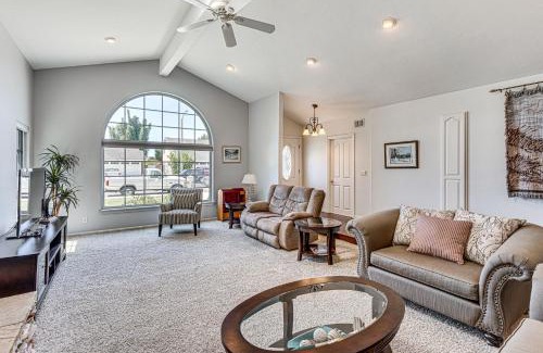 Huntington Beach House | 3 Mi to Huntington State Beach Home with Backyard!