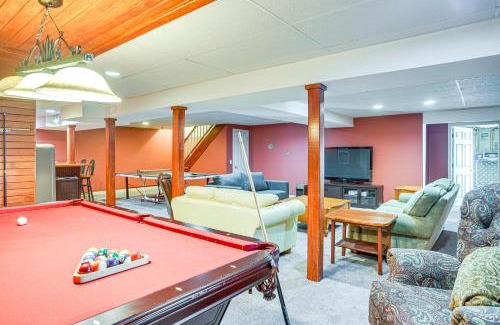 Hatchville House | 3 Mi to Megansett Beach Home with Pool and Game Room