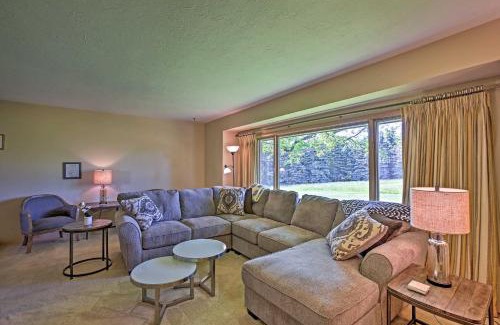 Traverse City House | 3 Mi to Silver Lake Traverse City Home with Deck