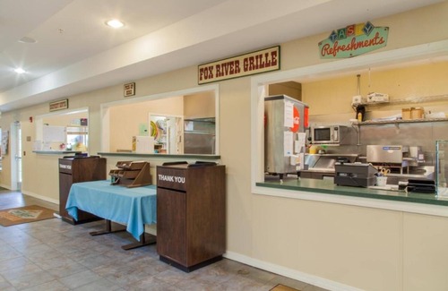 Sheridan House | 3 Relaxing Villas w/Balcony | Enjoy our Pirate’s Cay™ Indoor Water Park