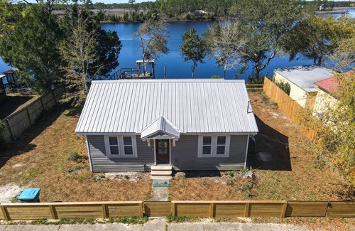 Carrabelle House | 3 Rivers Cottage- 2BR/2BA on Carrabelle River