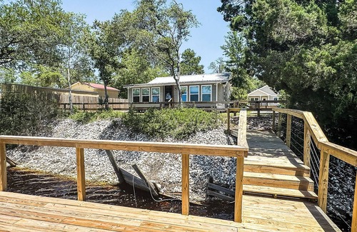 Carrabelle House | 3 Rivers Cottage- 2BR/2BA on Carrabelle River