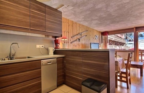 Plagne Centre Apartment | 3-room apartment, south balcony, ski-in/ski-out, WiFi, 6 ppl