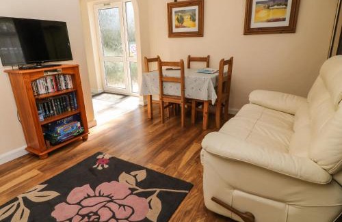 Liskeard House | 3 Rosecraddoc Lodge