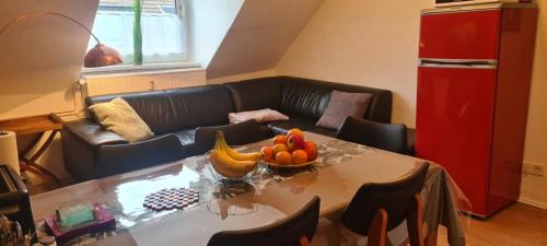 Oberhausen Apartment | 3 Schlafzimmer &Wohnküche