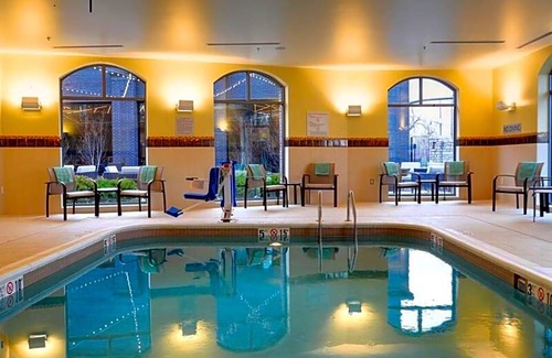 Grandview Heights Hotel | 3-Star Hotel ∙ Courtyard by Marriott Columbus OSU