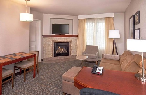 Northwest Yonkers Hotel | 3-Star Hotel ∙ Residence Inn by Marriott Yonkers Westchester County