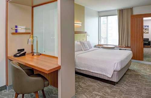 Saginaw Hotel | 3-Star Hotel ∙ SpringHill Suites by Marriott Saginaw