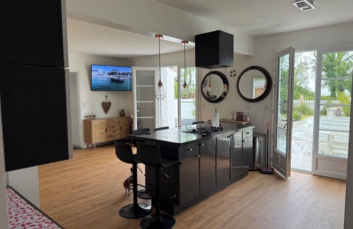 La Bree-les-Bains Villa | 3-star seaside house with 10m pool