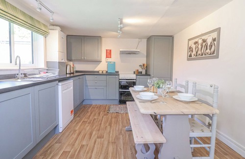 Peasenhall Cottage | 3 The Almshouse
