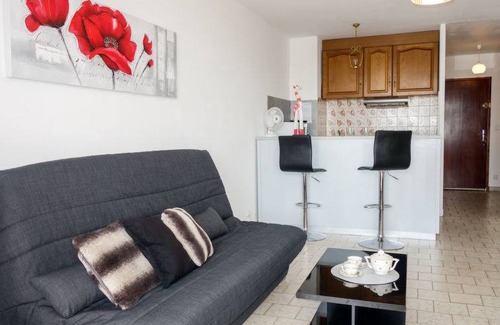 Saint-Cyr-sur-Mer Apartment | 30 m² Apartment ∙ 1 bedroom ∙ 2 guests